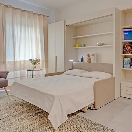 Right House Grand Sur Le Port - Harbour View * קליארי