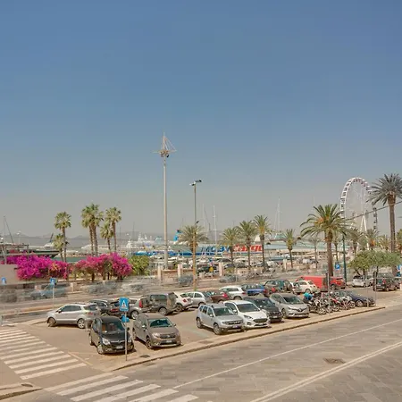 Right House Grand Sur Le Port - Harbour View *